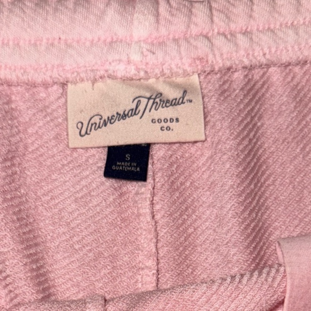 Universal Thread Drawstring Shorts - Picture 2 of 4